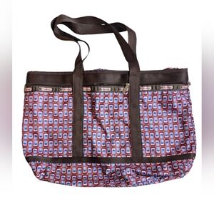 Lesportsac weekender/travel bag